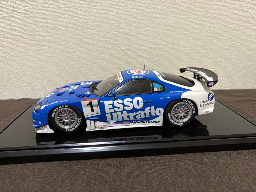 オートアート 1/18 ESSO SUPRA 2003